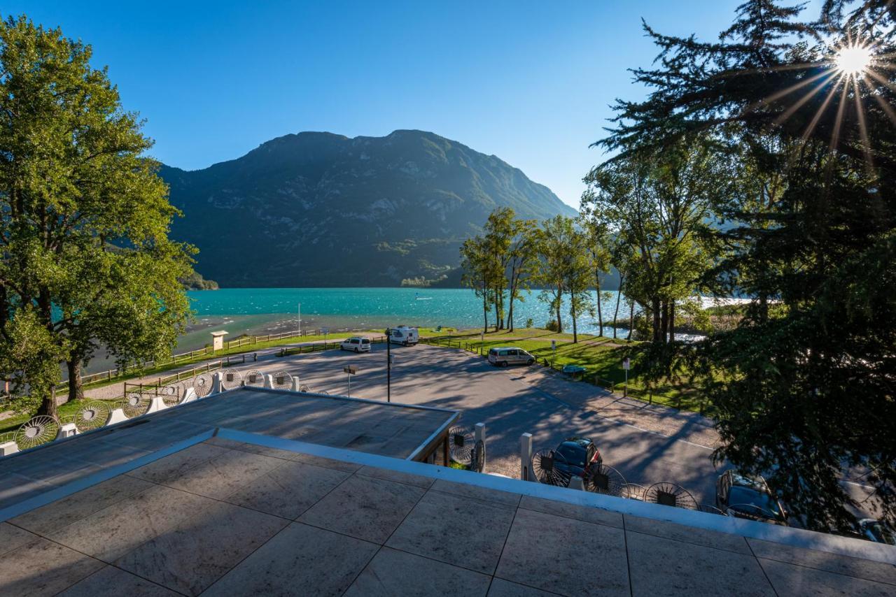 Hotel Trilago Trasaghis Exterior photo